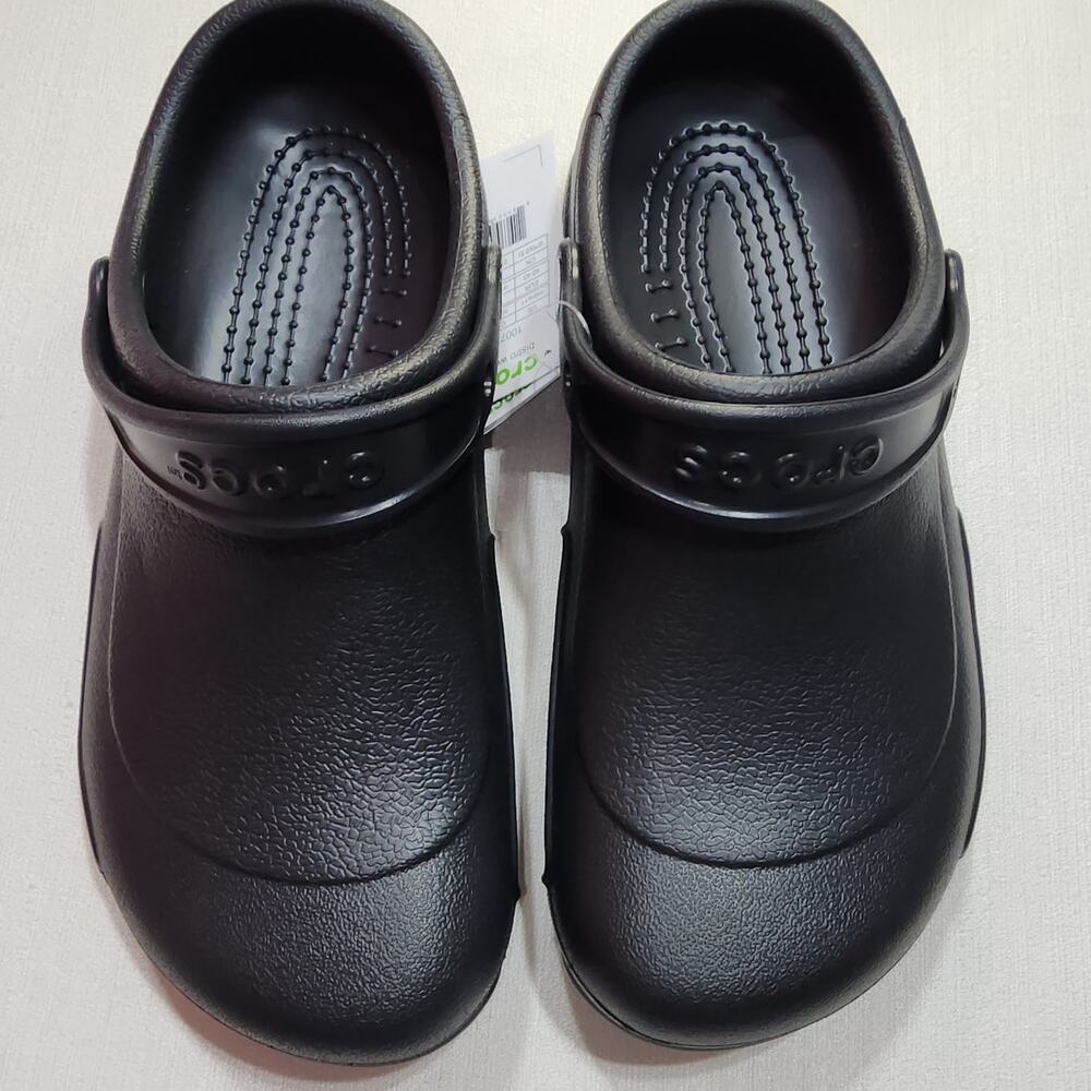 Crocs Specialist II Work Clog size men 9 women 11 NWT
